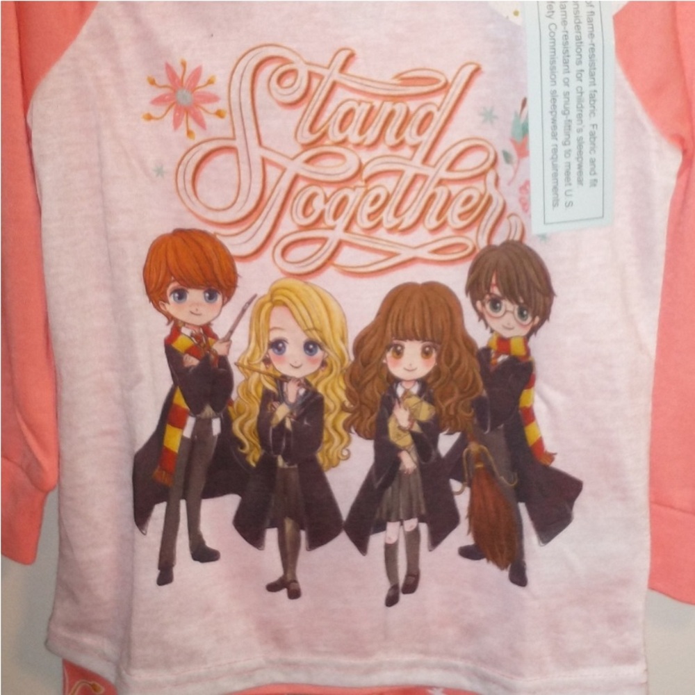 NWT Harry Potter Girls 2 pc Pajama Set, Stand Together. 4t, peach coral